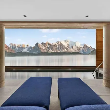 Vila With Val-dʼIsère